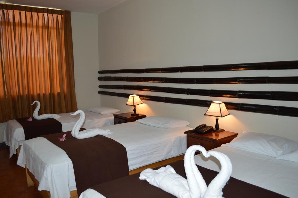 Chanchamayo Inn Hotel La Merced  Rum bild