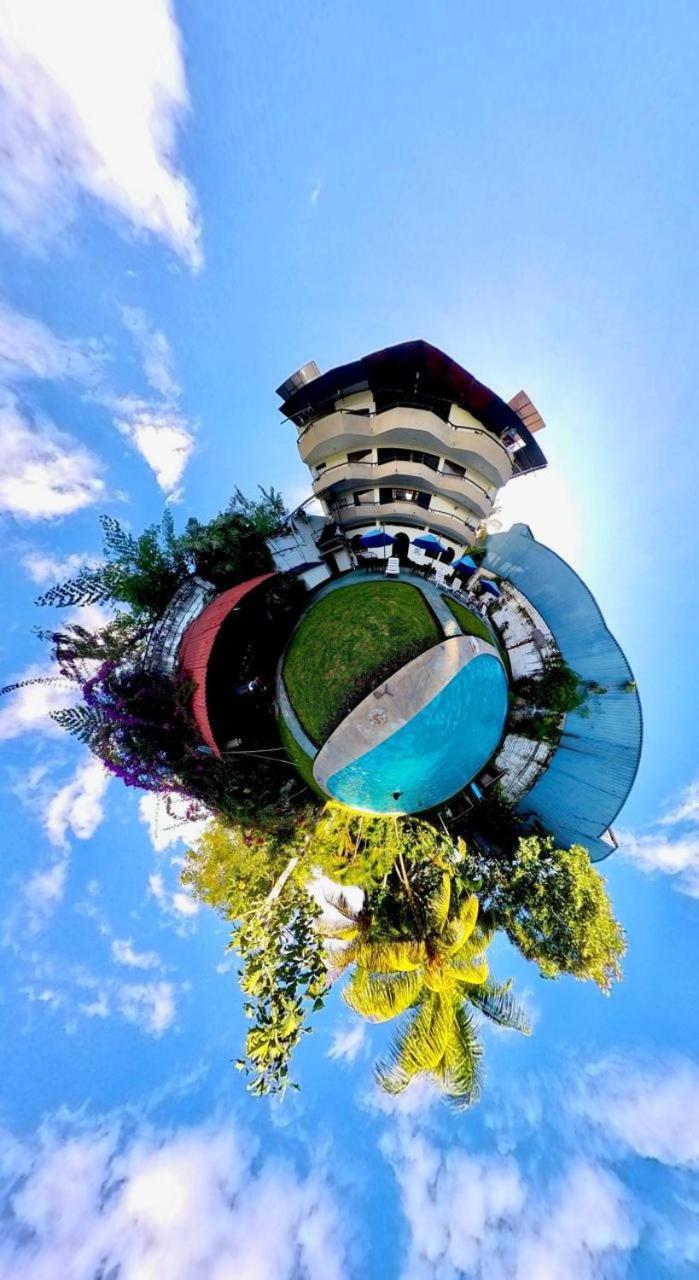 Chanchamayo Inn Hotel La Merced  Exteriör bild