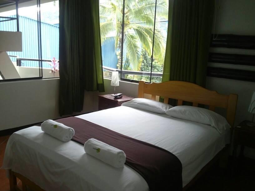 Chanchamayo Inn Hotel La Merced  Rum bild